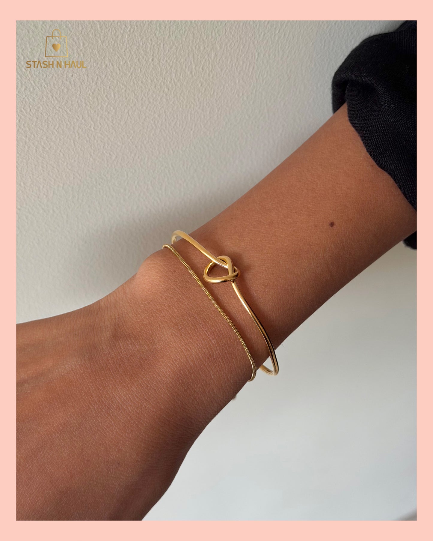 KNOT CUFF BRACELET