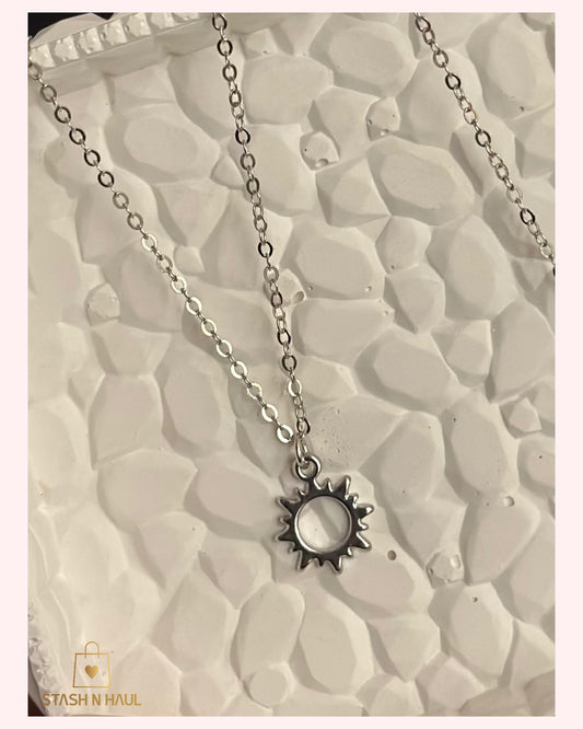 UNIVERSE PENDANT NECKLACES