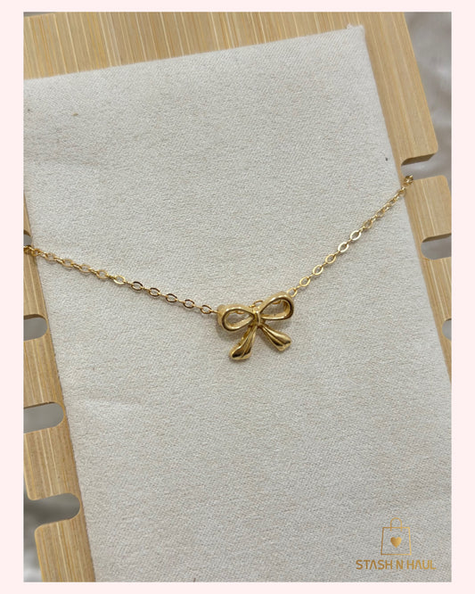 AURAKNOT NECKLACE