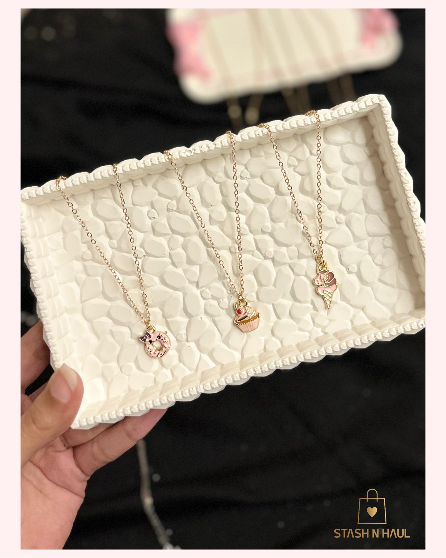 BAKERY PENDANT NECKLACES