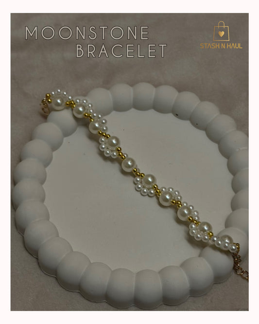 MOONSTONE BRACELET