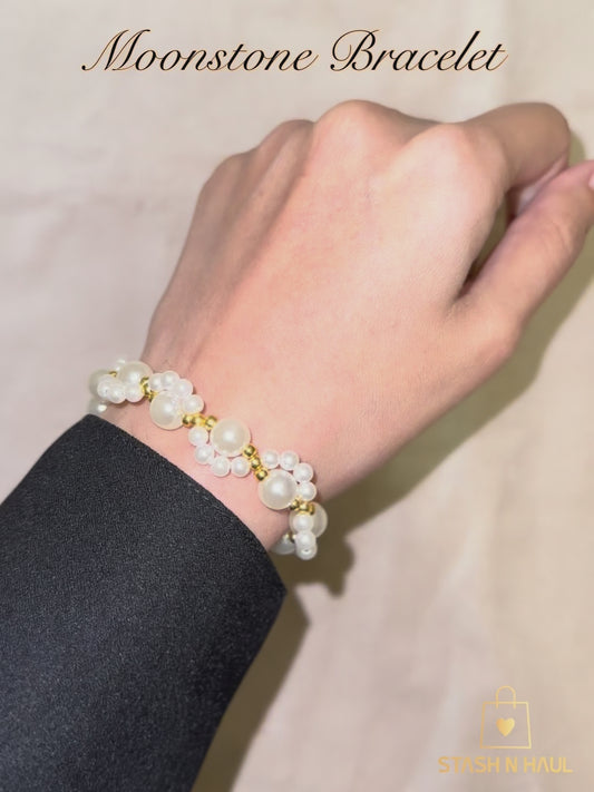 MOONSTONE BRACELET