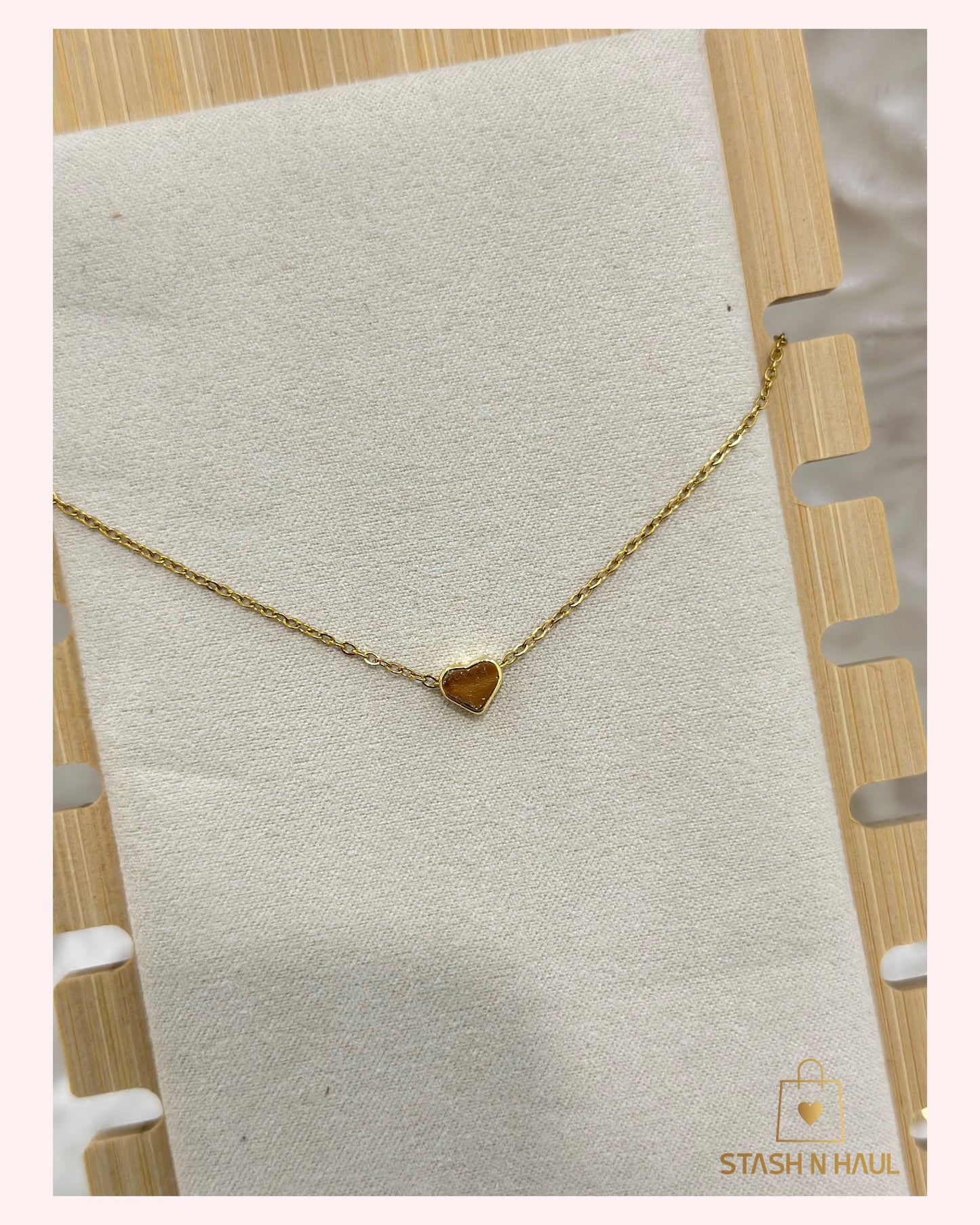WHOLOVE NECKLACE
